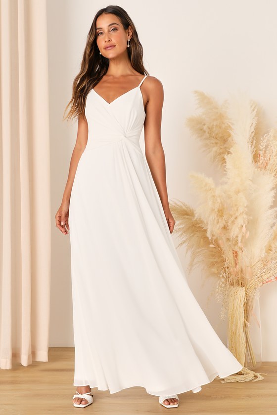 white flowy maxi dress